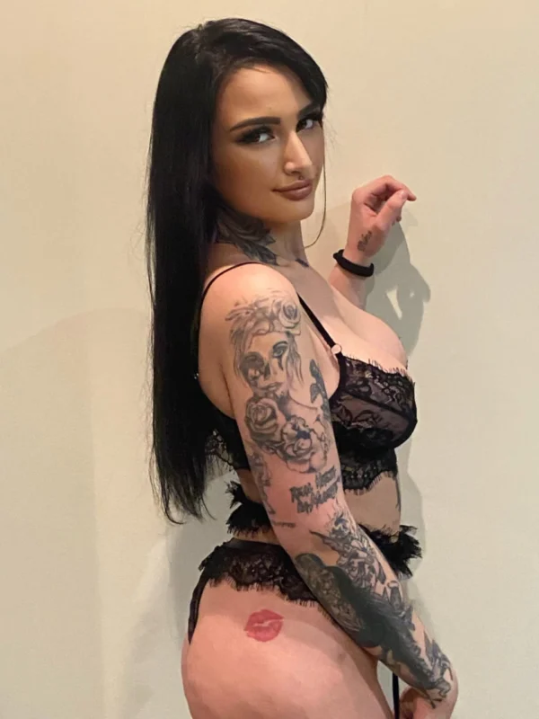 Sandra-06.webp Sandra-06.webp