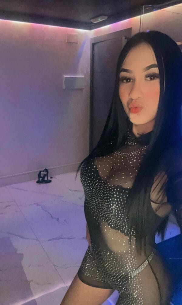 Sofia, modella venezuelana, a Ibiza Sofia, modella venezuelana, a Ibiza