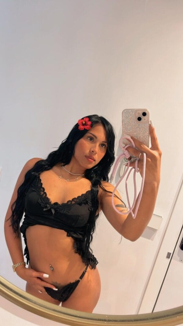 Camila Escort Vip en Ibiza Camila Escort Vip en Ibiza