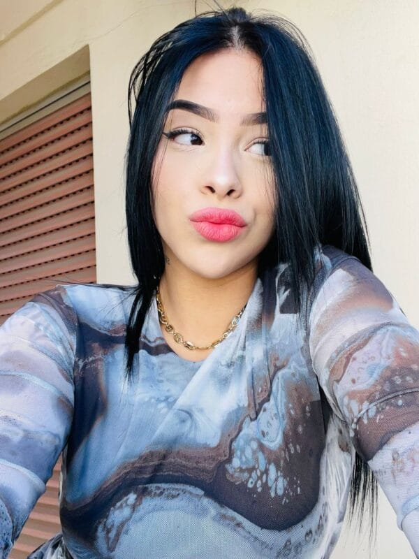 Karla Acompañante de Lujo en Ibiza Karla Acompañante de Lujo en Ibiza