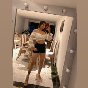 Paula Azafata en Ibiza
