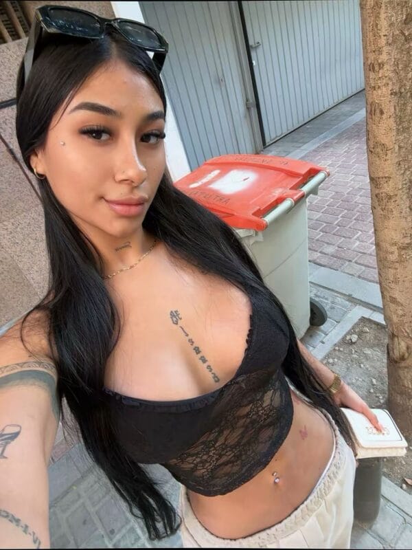 Hanna Azafata en Ibiza Hanna Azafata en Ibiza