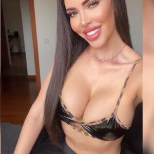 Isis Escort en Ibiza de Lujo Isis Escort en Ibiza de Lujo