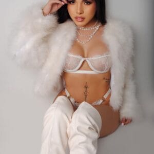 Valeria Luxury Model in Ibiza Valeria Luxury Model in Ibiza