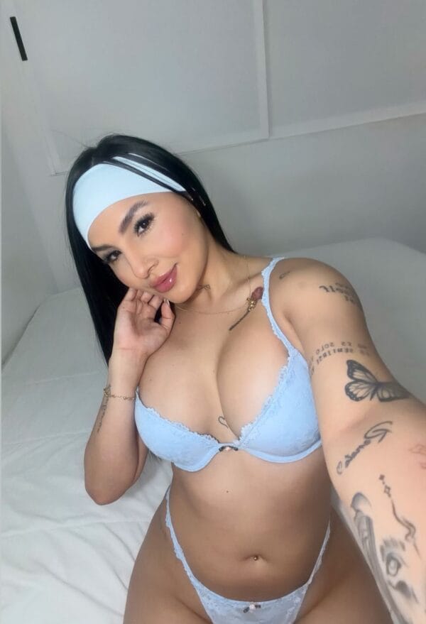 Karina Escort Vip en Ibiza Karina Escort Vip en Ibiza