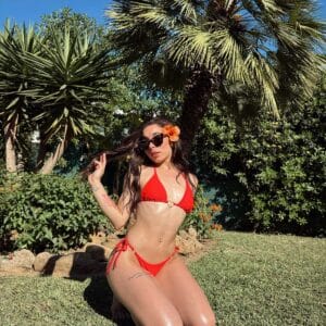 Aisha Modelo de Lujo en Ibiza Aisha Modelo de Lujo en Ibiza